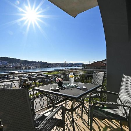 Holiday House Vukman Trogir Ngoại thất bức ảnh