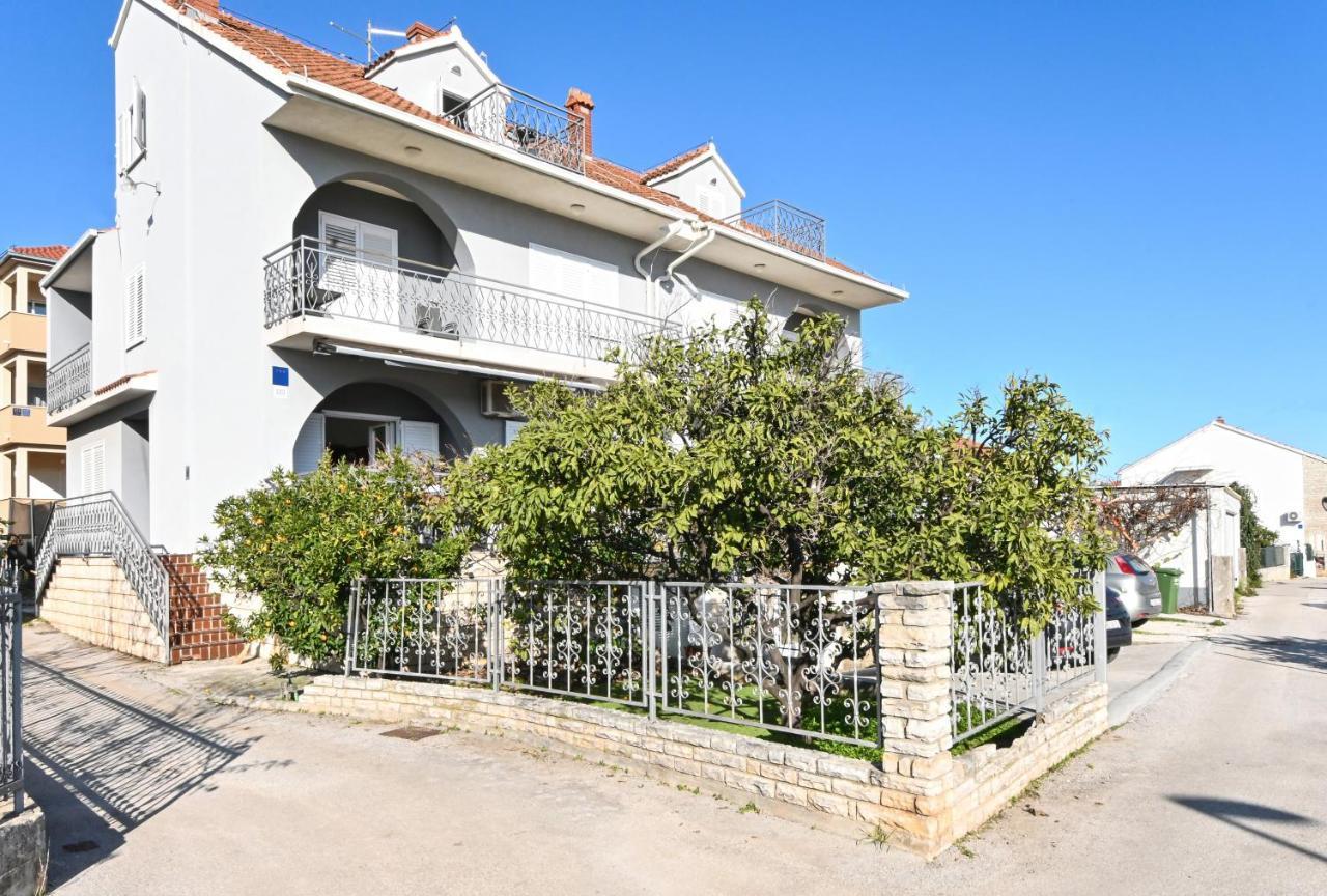 Holiday House Vukman Trogir Ngoại thất bức ảnh